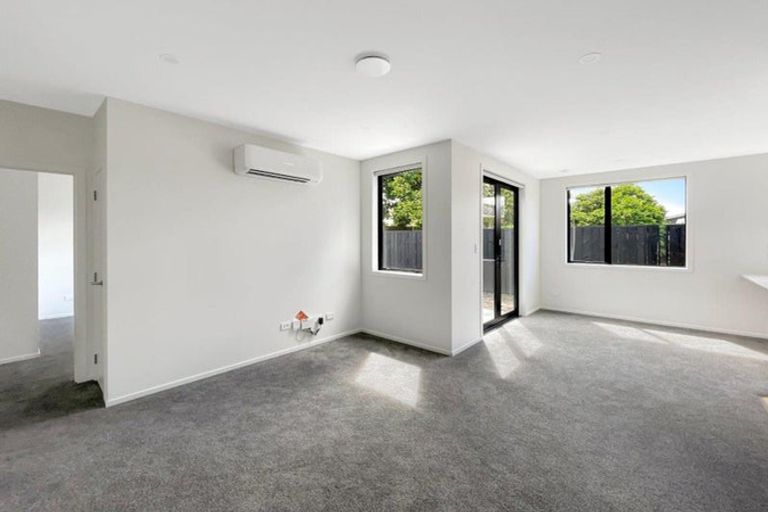 Photo of property in 2/25 Sandwich Road, Saint Andrews, Hamilton, 3200