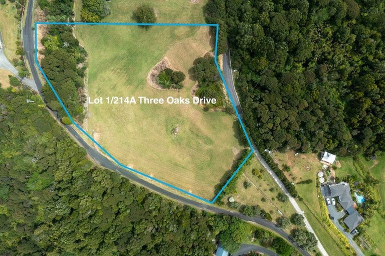 Photo of property in 214a Three Oaks Drive, Dairy Flat, 0794