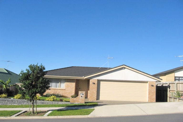 Photo of property in 5 Nanleen Rise, Manurewa, Auckland, 2105