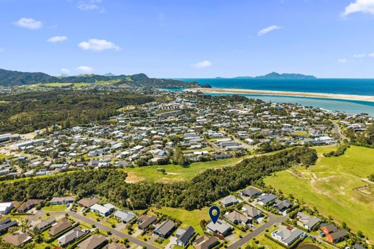Photo of property in 1 Park Lane, Mangawhai Heads, Mangawhai, 0505