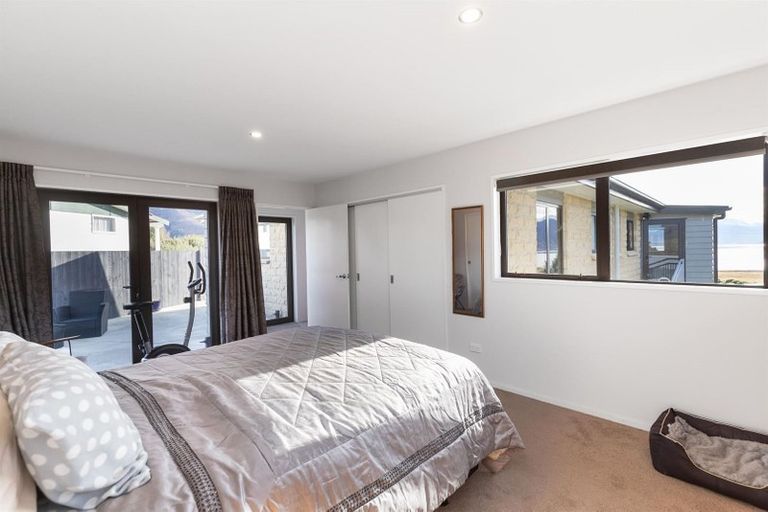 Photo of property in 283 Lakeview Terrace, Lake Hawea, Wanaka, 9382