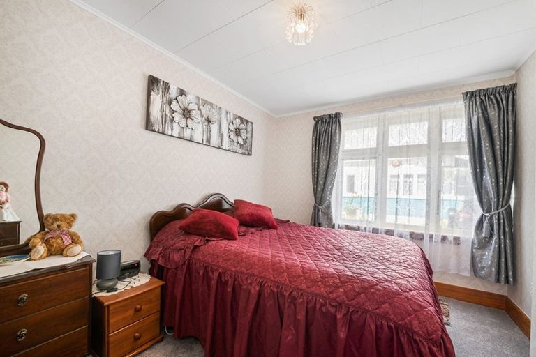 Photo of property in 27 Devon Street, Picton, 7220