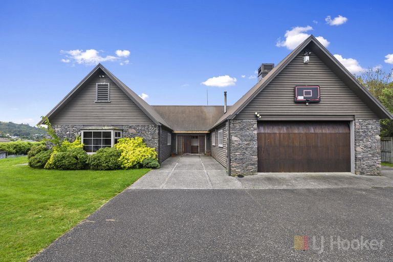 Photo of property in 48 Hamon Place, Pukehangi, Rotorua, 3015