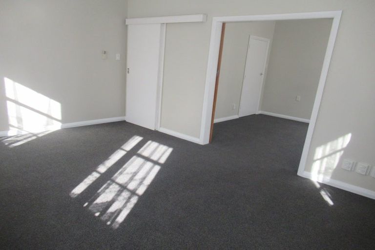 Photo of property in 2 Saint James Avenue, Boulcott, Lower Hutt, 5011