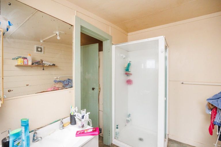 Photo of property in 9 Domain Street, Palmerston North, 4410