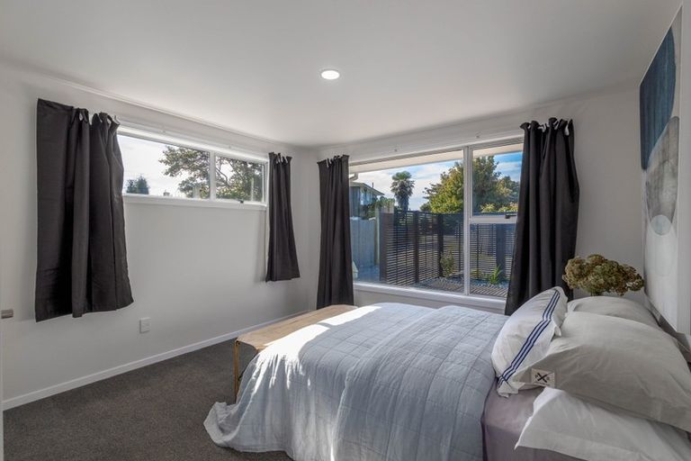 Photo of property in 14 De Bloge Place, Burwood, Christchurch, 8061