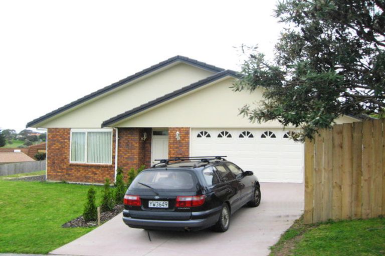 Photo of property in 6 Dacre Grove, Gulf Harbour, Whangaparaoa, 0930