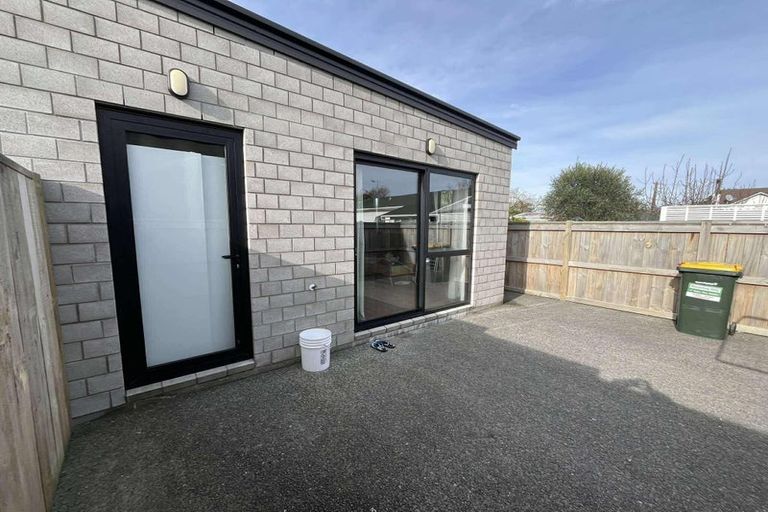 Photo of property in 28b Sussex Street, Levin, 5510