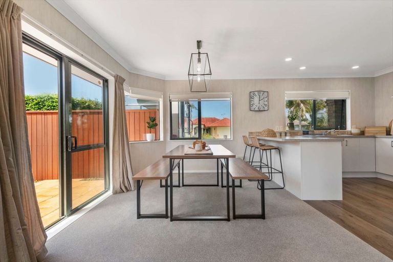 Photo of property in 34 Beachlands Place, Papamoa Beach, Papamoa, 3118