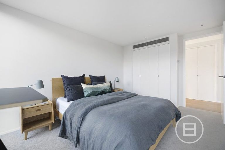 Photo of property in 16 Robrosa Street, Wanaka, 9305