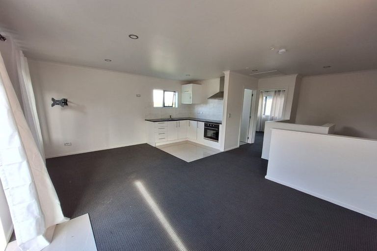 Photo of property in 28 Wallson Crescent, Wiri, Auckland, 2104