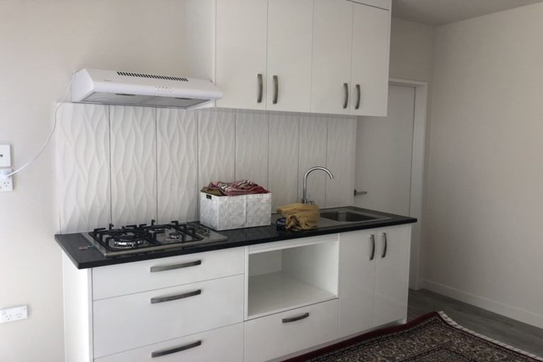 Photo of property in 1 Te Aramanu Crescent, Papakura, 2110