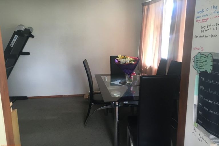 Photo of property in 8 Allenby Street, Bader, Hamilton, 3206