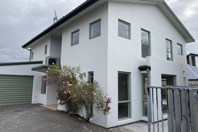 Photo of property in 49 Parade Court, Addington, Christchurch, 8024