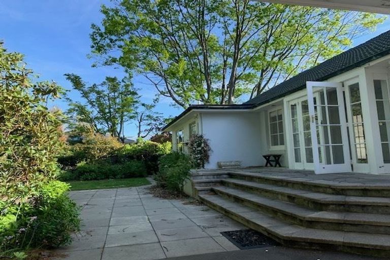 Photo of property in 98 Harakeke Street, Fendalton, Christchurch, 8014