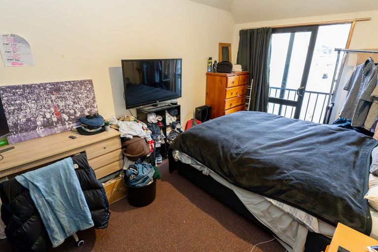 Photo of property in 7 Howe Street, North Dunedin, Dunedin, 9016