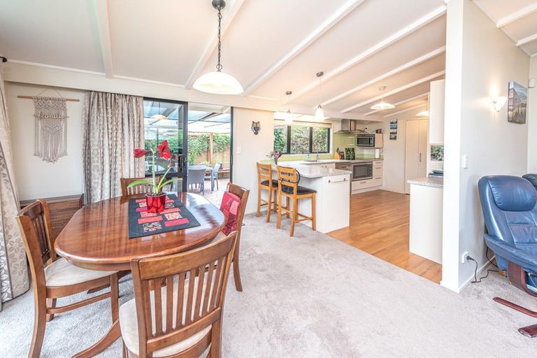 Photo of property in 30 Karamu Street, Tawhero, Whanganui, 4501