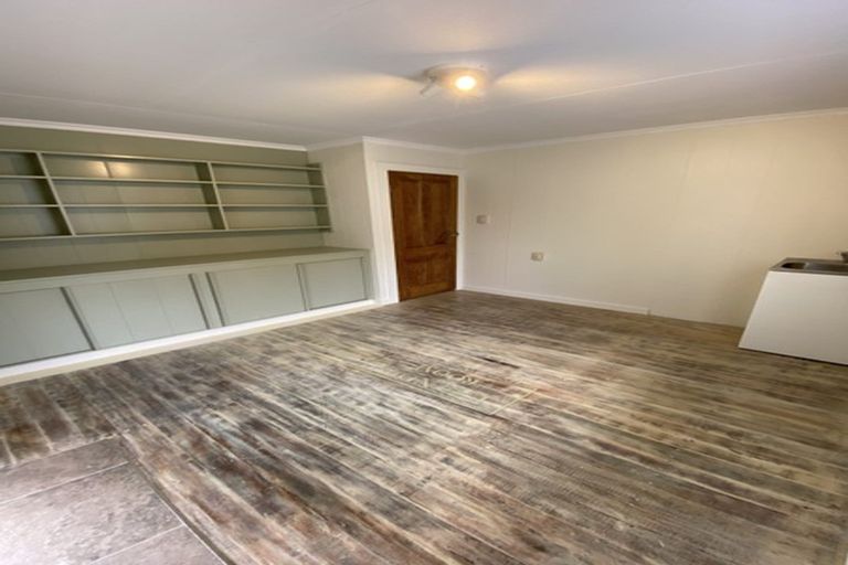 Photo of property in 13 Meadow Street, Lumsden, 9730