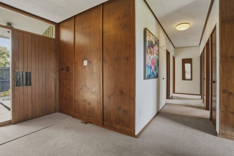 Photo of property in 122 Larnach Road, Vauxhall, Dunedin, 9013