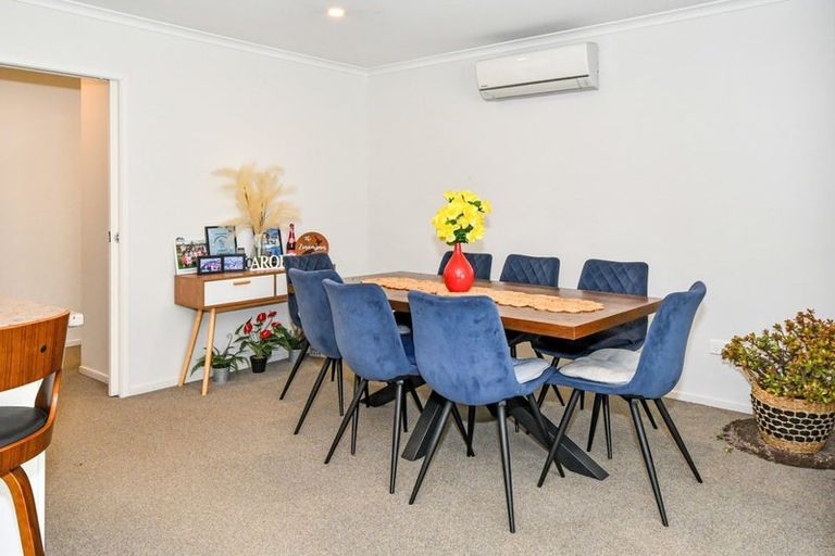 Photo of property in 12 Helenvale Crescent, Pokeno, 2402