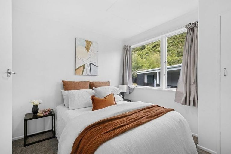 Photo of property in 9 Orewa Grove, Wainuiomata, Lower Hutt, 5014