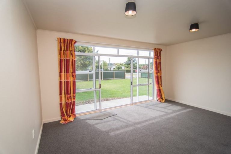 Photo of property in 95 The Avenue, Pareora, 7912