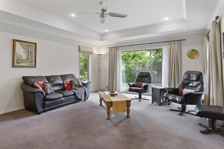 Photo of property in 5 Ascot Place, Rangiora, 7400