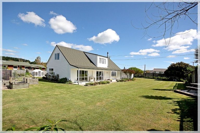 Photo of property in 14 Brown Street, Foxton, 4814