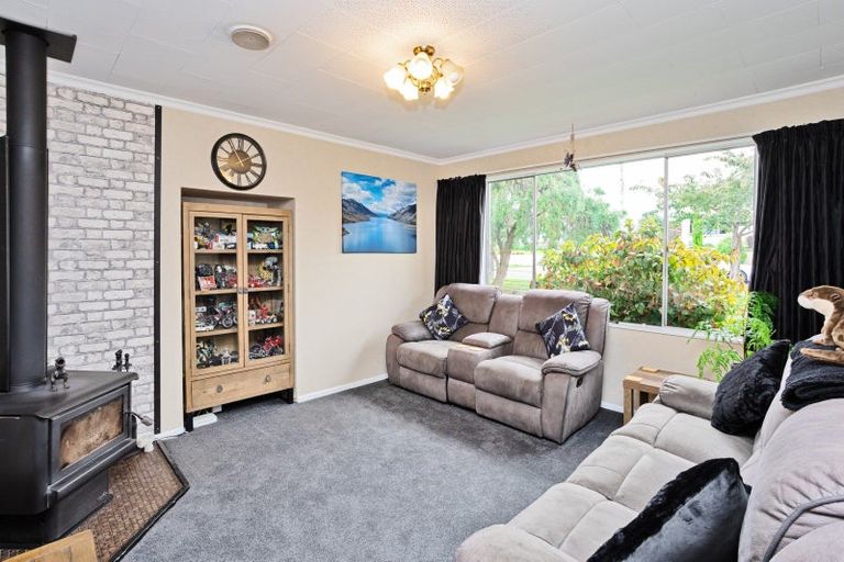 Photo of property in 33 Charles Street, Grasmere, Invercargill, 9810