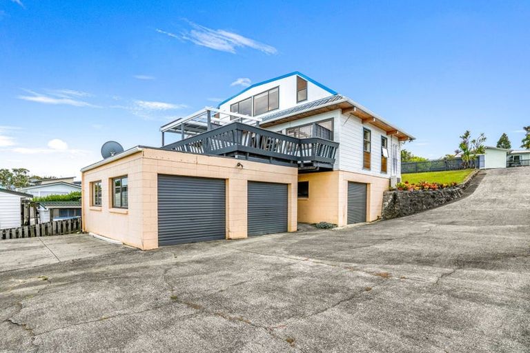 Photo of property in 72 West View Crescent, Onerahi, Whangarei, 0110