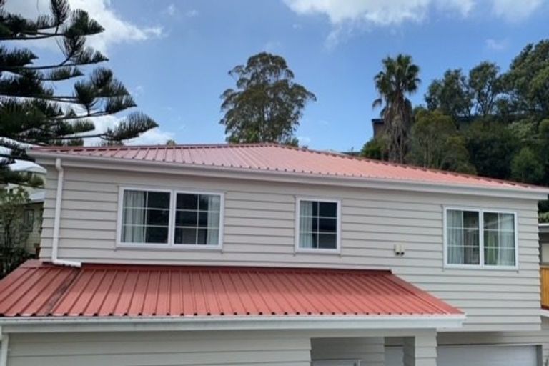 Photo of property in 39b Valley Road, Glenfield, Auckland, 0629