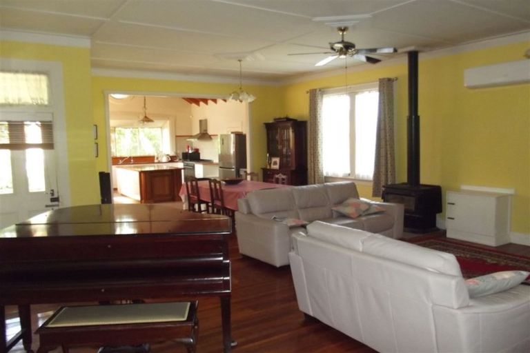 Photo of property in 3 Naylor Street, Waimate, 7924