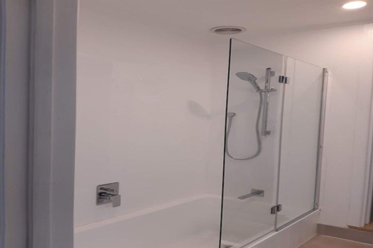 Photo of property in 1115 Jellicoe Street, Mayfair, Hastings, 4122