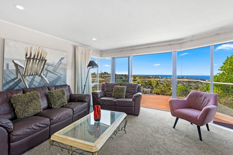 Photo of property in 7 Elizabeth Place, Mairangi Bay, Auckland, 0630