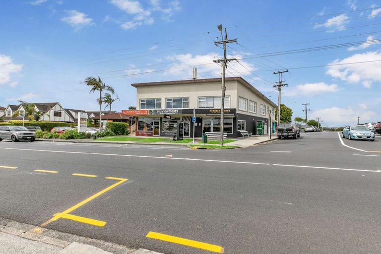 Photo of property in 1/15 Stanley Avenue, Milford, Auckland, 0620