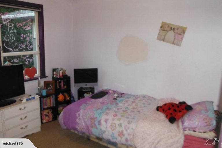 Photo of property in 4 Firth Place, Awapuni, Palmerston North, 4412