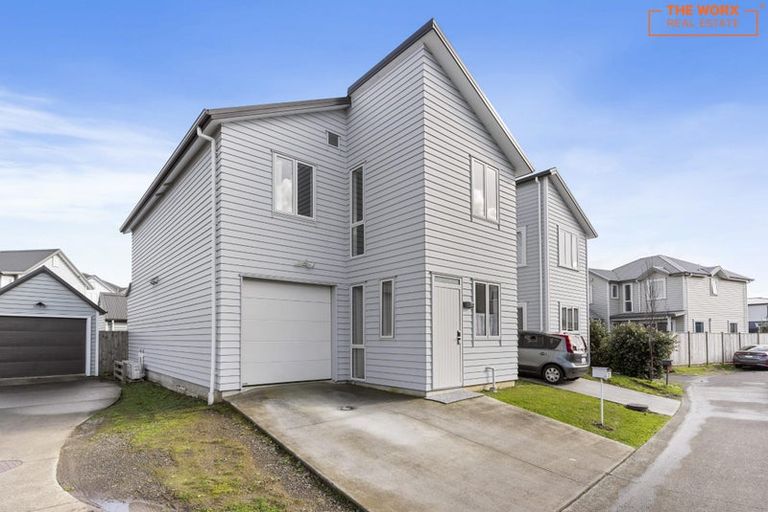 Photo of property in 23 Bellbird Street, Papakura, 2110
