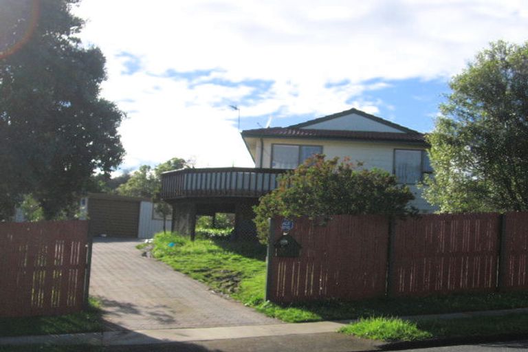 Photo of property in 26 Ransom Smyth Drive, Goodwood Heights, Auckland, 2105