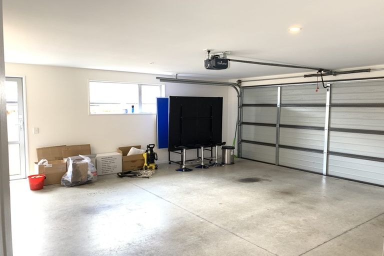 Photo of property in 15 Cognac Drive, Yaldhurst, Christchurch, 8042