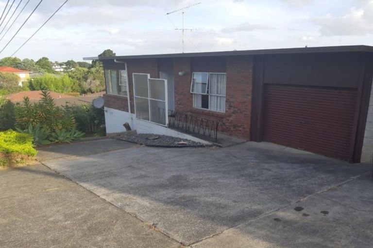 Photo of property in 2/181 Forrest Hill Road, Forrest Hill, Auckland, 0620