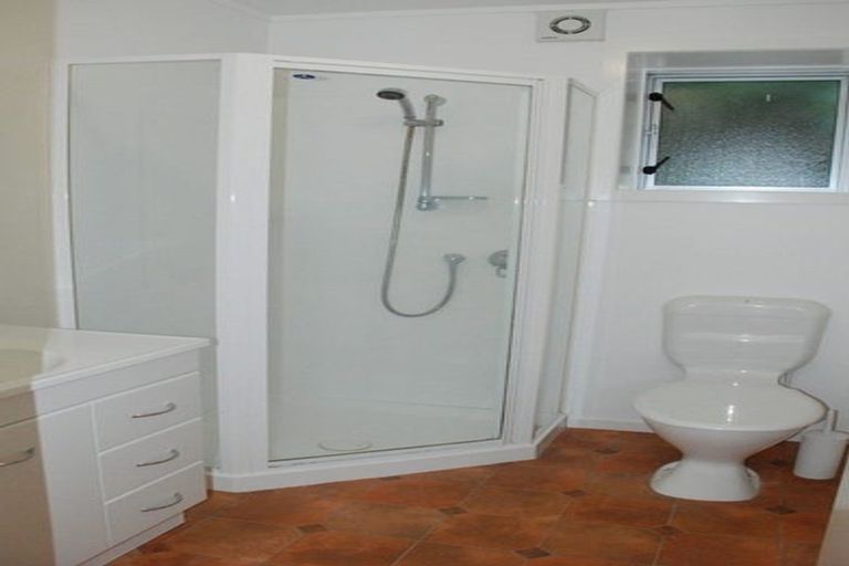 Photo of property in 5 Maldive Street, Khandallah, Wellington, 6035