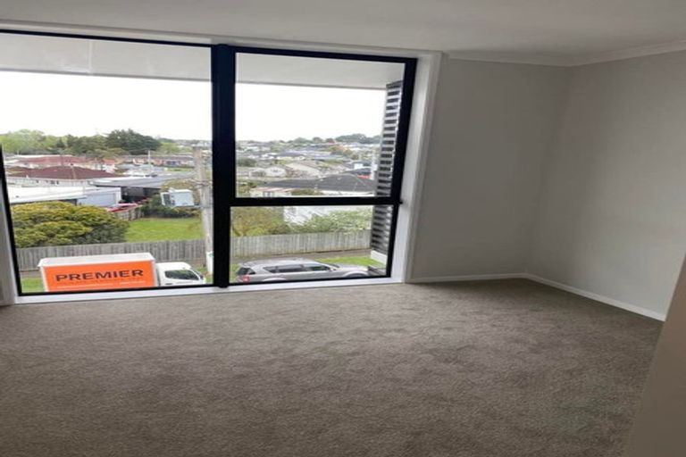 Photo of property in 206/2 Pukakaho Lane, Papatoetoe, Auckland, 2025