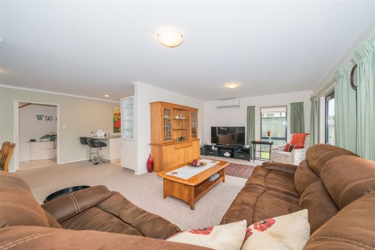 Photo of property in 19 Long Melford Road, Awapuni, Palmerston North, 4412