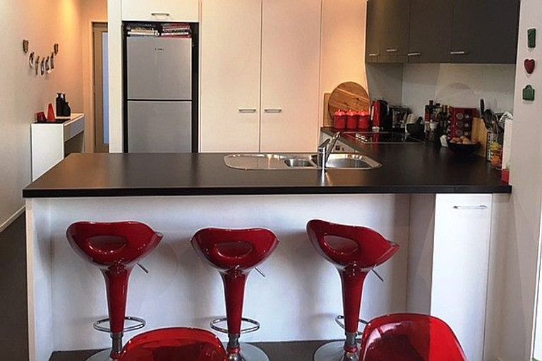 Photo of property in 32 Norcross Avenue, Henderson, Auckland, 0612