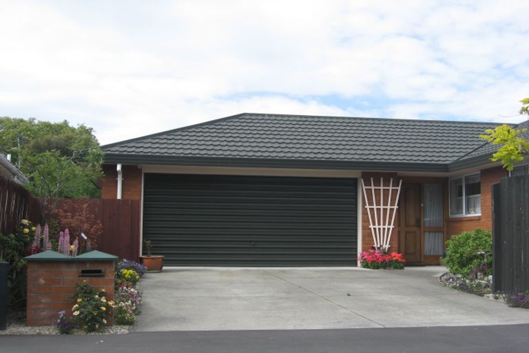 Photo of property in 4 Travis Road, Burwood, Christchurch, 8083
