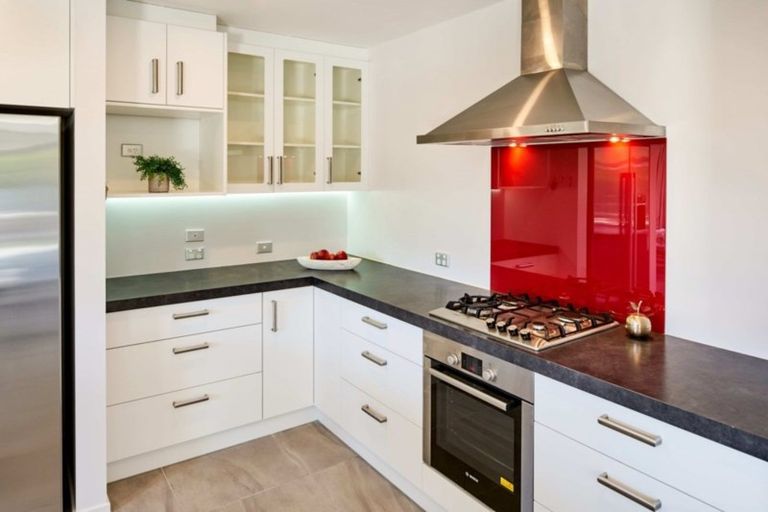 Photo of property in 114 Endeavour Drive, Whitby, Porirua, 5024