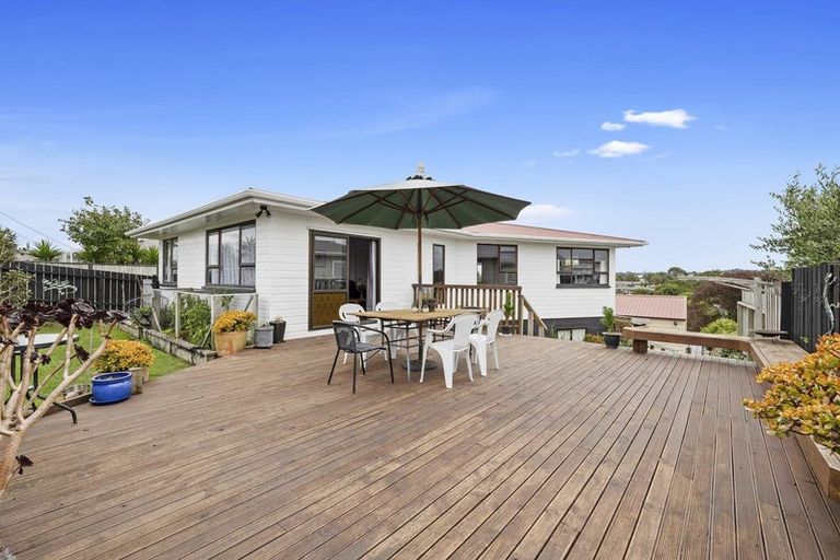 Photo of property in 28 Kingsford Street, Bell Block, New Plymouth, 4312