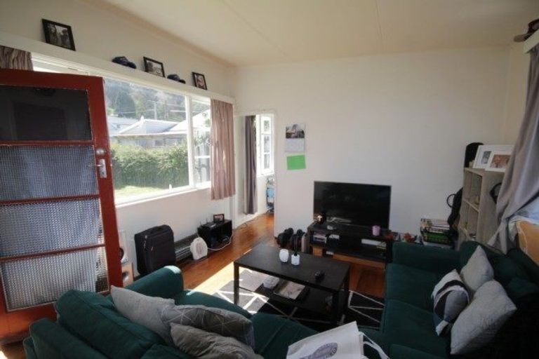 Photo of property in 9 Carlyle Street, North East Valley, Dunedin, 9010