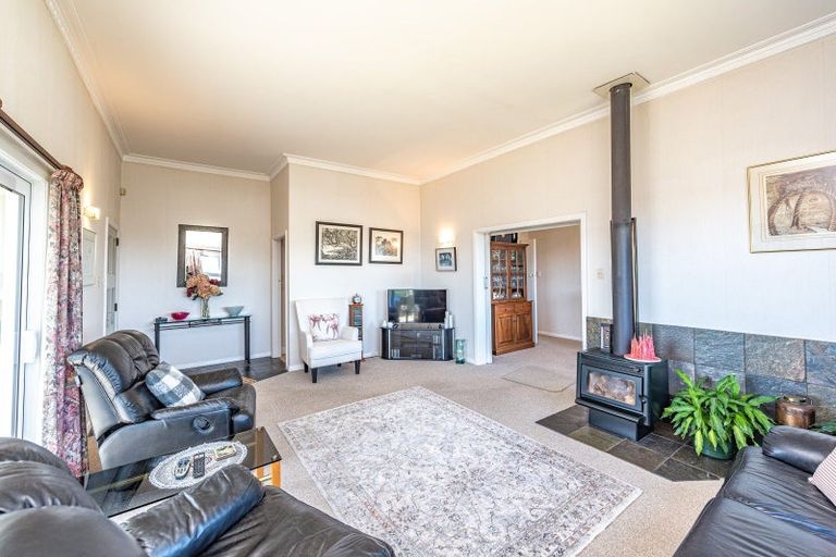 Photo of property in 15 Toi Street, Tawhero, Whanganui, 4501