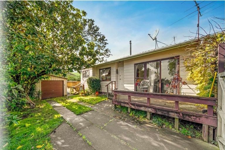 Photo of property in 7 Lismore Place, Papatoetoe, Auckland, 2025